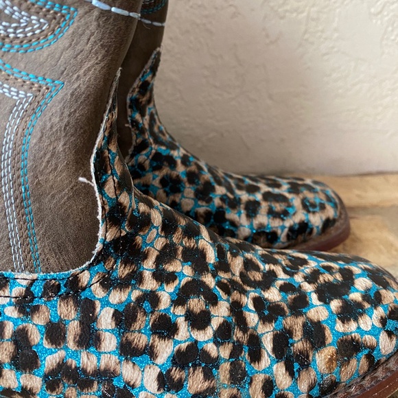 Girls Roper Boots - Picture 2 of 9